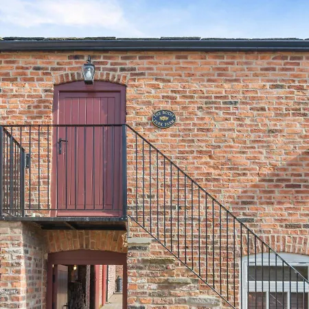 The Bothy At Park Farm Holiday home Leeds (West Yorkshire)