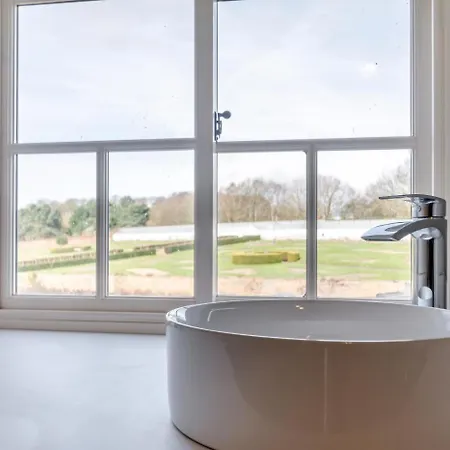 1 Bed In Oc-b31067 Vakantiehuis Leeds (West Yorkshire)