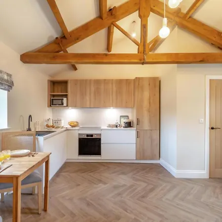 1 Bed In Oc-b31067 * Leeds (West Yorkshire)