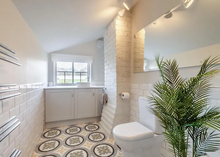 Holiday home 1 Bed In Leeds Oc-B31067 *